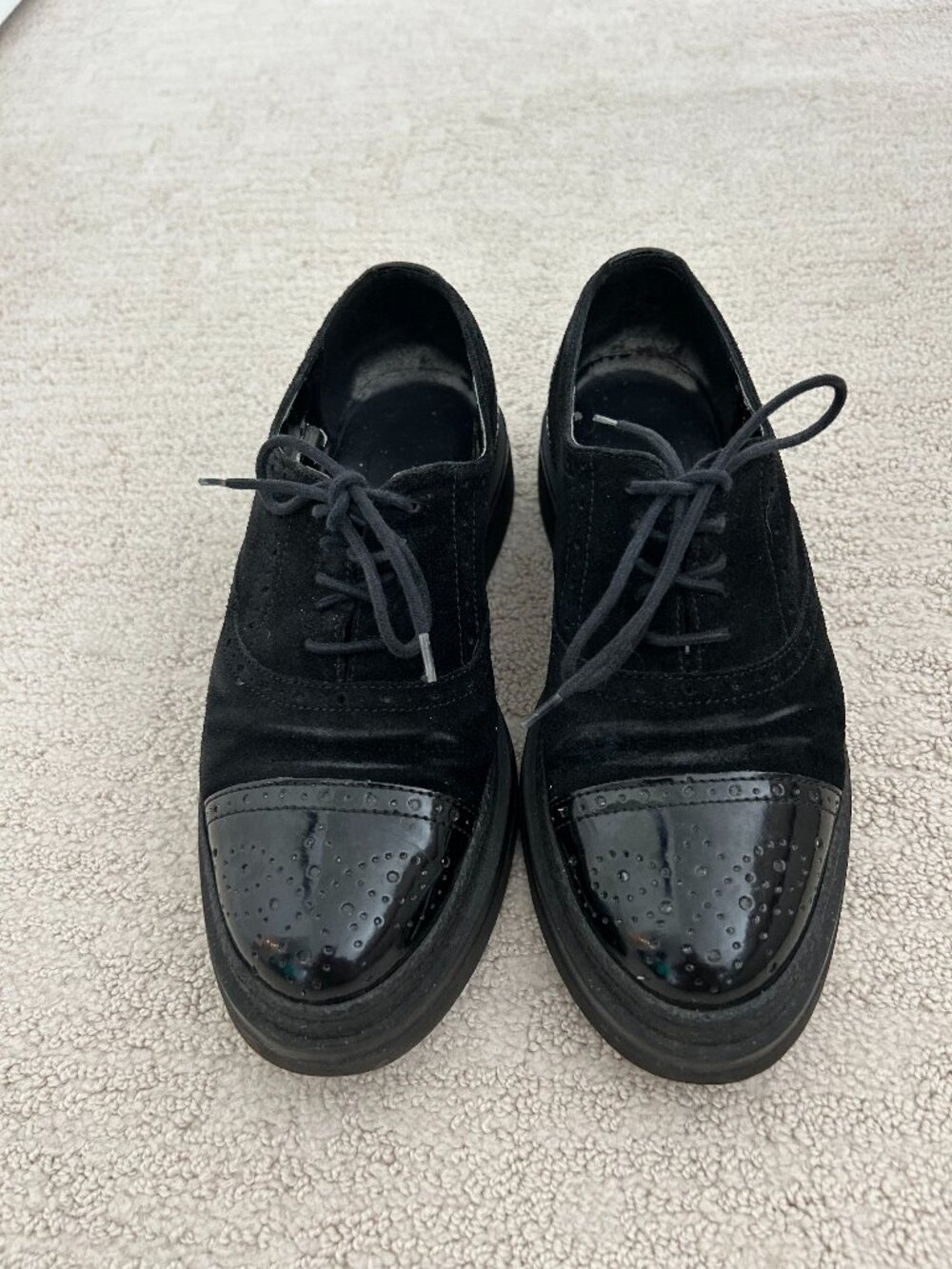 Women suede shoes